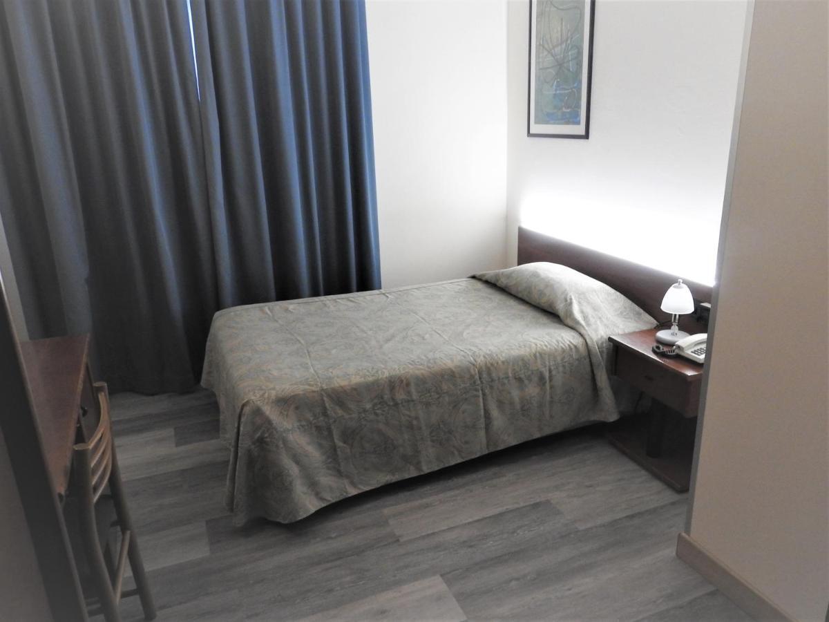 Albergo Centrale Trebaseleghe Екстериор снимка